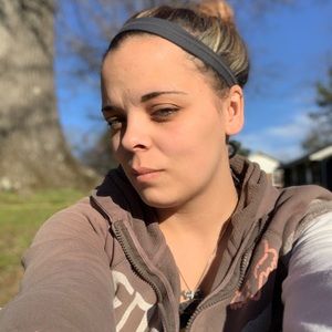 Meet your Posher, Tracy